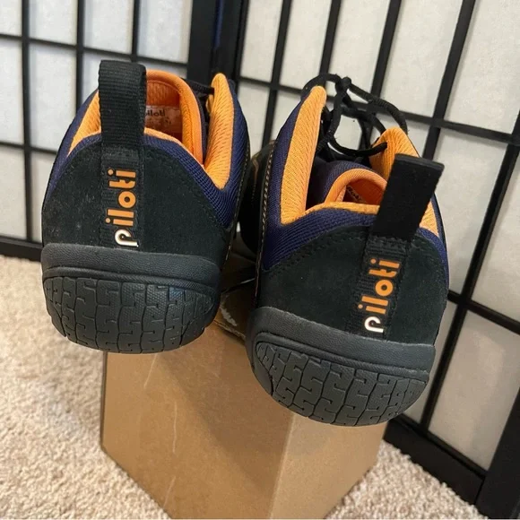 Piloti Men's Black and Orange Driving Sneakers - Picture 2 of 4